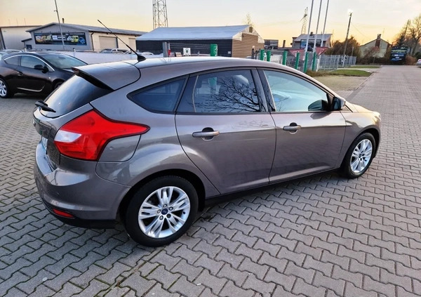 Ford Focus cena 25700 przebieg: 212000, rok produkcji 2012 z Buk małe 562